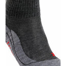 Grijze FALKE TK5 Sh W 16473 damessokken met donkergrijze vlakken, geribde zones en rood FALKE-logo. - Jambelles
