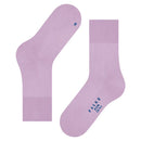 Paar Falke Run Sock 16605 sportsokken voor dames en heren in roestbruin, met geribde boorden en blauwe logodetails. - Jambelles