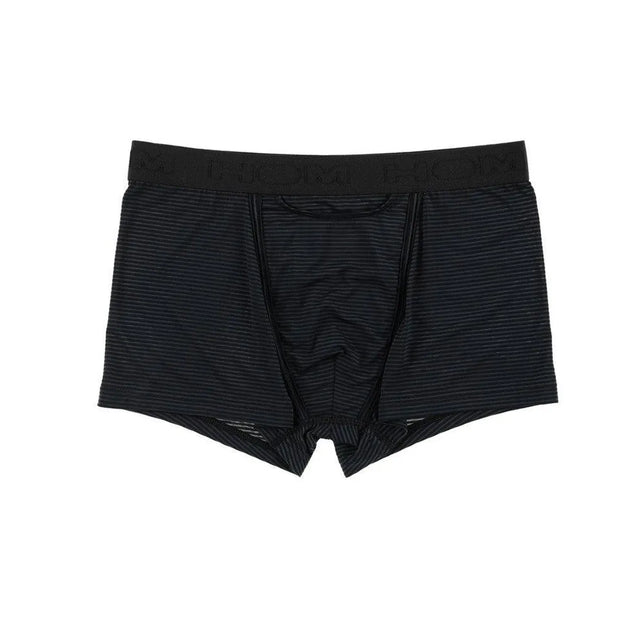 Zwarte HOM herenboxer HO1 Simon 359850 met fijne grijze strepen, vooropening en elastische logoband. - Jambelles