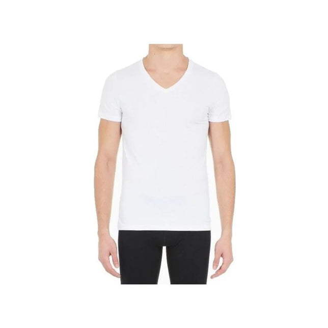 Wit HOM heren T-shirt Supreme Cotton met V-hals, korte mouwen en aansluitende pasvorm, gedragen door een model. - Jambelles