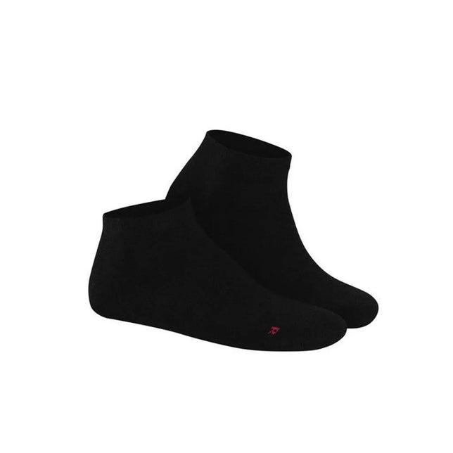 Paar zwarte Hudson Air Plush herensneakersokken, laag model met geribde boord en klein rood logo bij de teen. - Jambelles