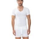 Achteraanzicht van Mey Basics 49107 herenshirt in zwart, met korte mouwen en aansluitende pasvorm. - Jambelles