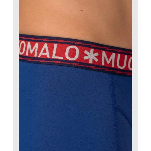 Close-up van blauwe Muchachomalo herenboxershort Solid uit 3-pack, met rode logoband en donkerblauwe details. - Jambelles