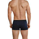 Achteraanzicht van Schiesser herenboxer Low Rise in wit met korte pijpen en grijze logotailleband. - Jambelles
