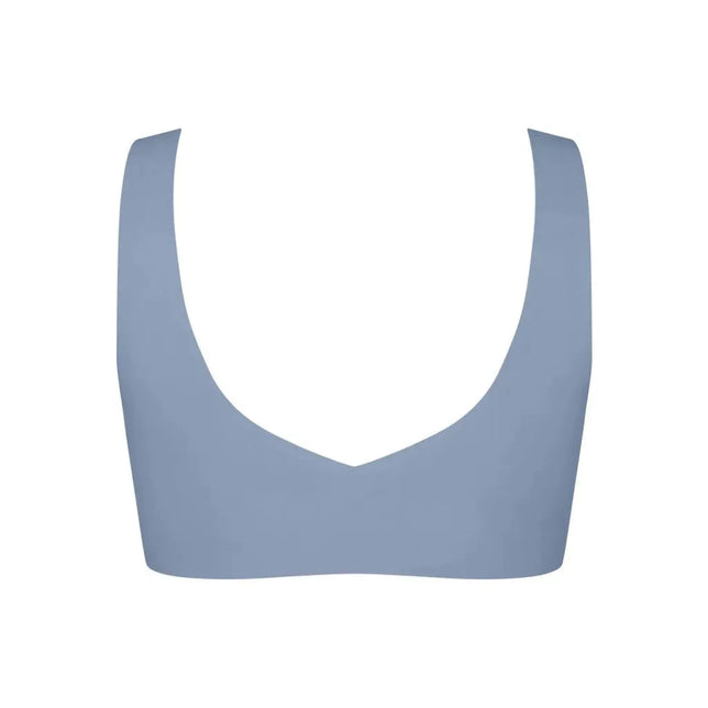 Lichtblauwe Sloggi Zero Feel 2.0 damesbralette met brede bandjes, diepe ronde hals en glad, naadloos ontwerp. - Jambelles