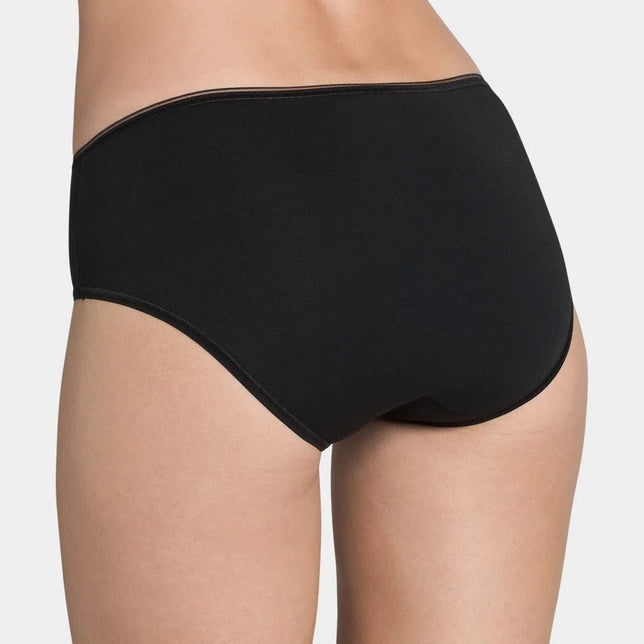 Achteraanzicht van Sloggi dames slip Feel Sensational Midi 10143005 in zwart, met gladde stof en smalle tailleband. - Jambelles