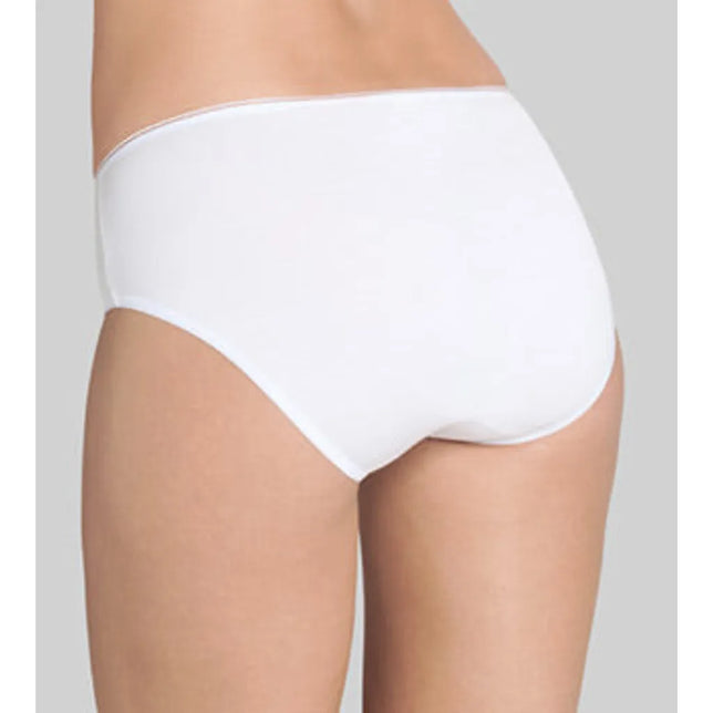 Witte Sloggi Feel Sensational Midi damesslip 10143005, achteraanzicht met gladde stof en volledige bedekking. - Jambelles
