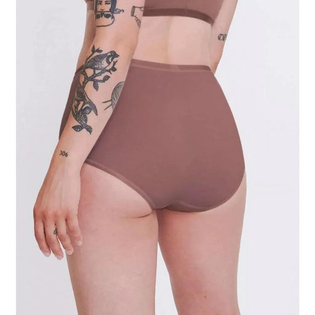 Sloggi Dames Slip Romance Maxi 10031897 in mauve, van achteren gezien, met hoge taille en transparante tailleband. - Jambelles