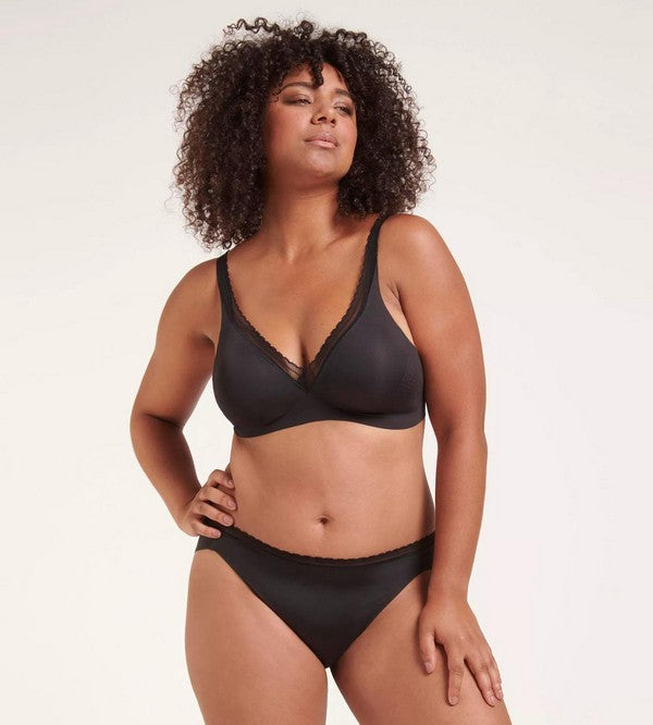 sloggiBODYADAPTTwistT-shirtbra10214614_0004BLACK_4