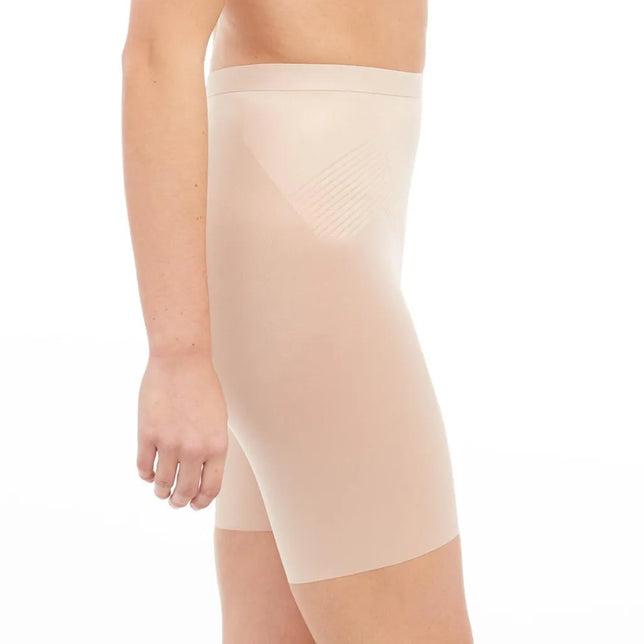 Thinstincts 2.0 -  Mid-Thigh Short 10234R