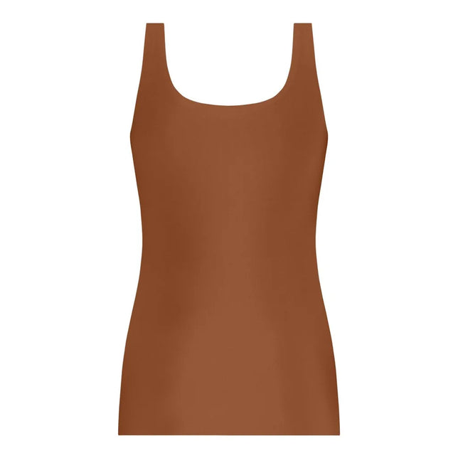 Bruin Ten Cate Secrets dameshemd 31614 met brede schouderbanden, ronde hals en gladde afwerking. - Jambelles