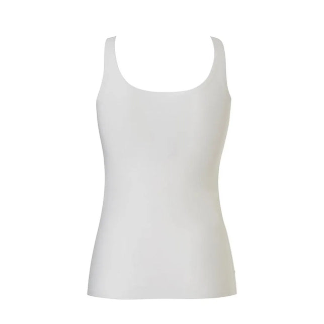 Wit Ten Cate Secrets dameshemd 31614 met brede schouderbandjes en een ronde hals. - Jambelles