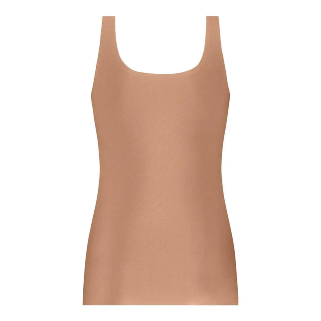 Ten Cate Secrets dameshemd 31614 in beige, mouwloos met brede schouderbanden en een diepe ronde hals. - Jambelles