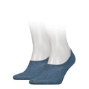 Tommy Hilfiger heren sneakersokken Footie 2-pack in gemêleerd blauw, laag model op witte mannequinvoeten - Jambelles