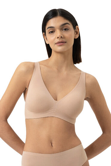trianglebra1150029_376creamtan_1