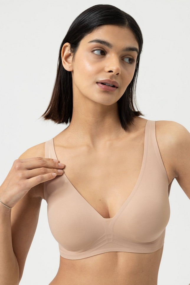 trianglebra1150029_376creamtan_5