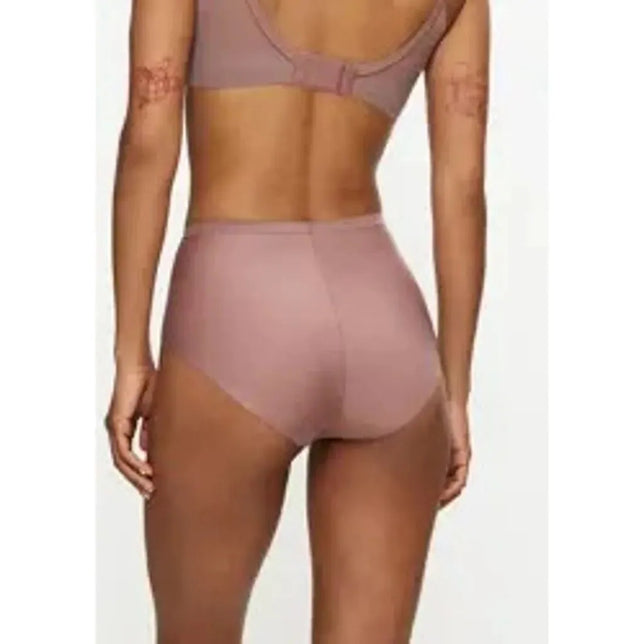 Achteraanzicht van Triumph Shape Smart Maxi damesslip in oudroze, hoog model met gladde afwerking en middennaad. - Jambelles
