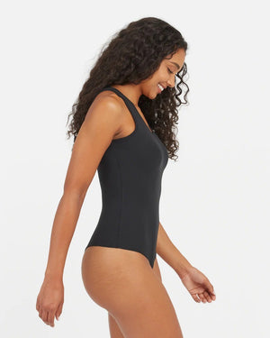 Suit Yourself - Bodysuit Scoop Neck 20328R - Jambelles Spanx